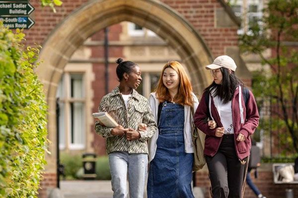 MBA Excellence Scholarships – Full-Time MBA Tuition Fee Support
