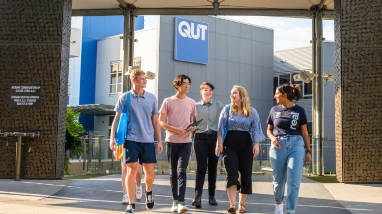 QUT Postgraduate Research Award (QUTPRA) – Fully Funded Research Scholarships for PhD and MPhil at Queensland University of Technology