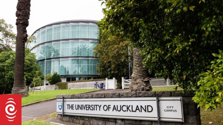 University of Auckland Top Achiever Scholarship 2025 for Exceptional First-Year Students