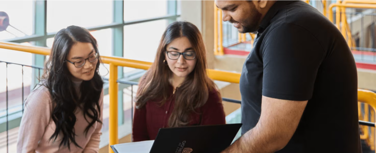 🇨🇦 Ontario Graduate Scholarship 2026–2027: OGS & QEII-GSST Funding Up to $15,000 for Master’s and PhD Students 