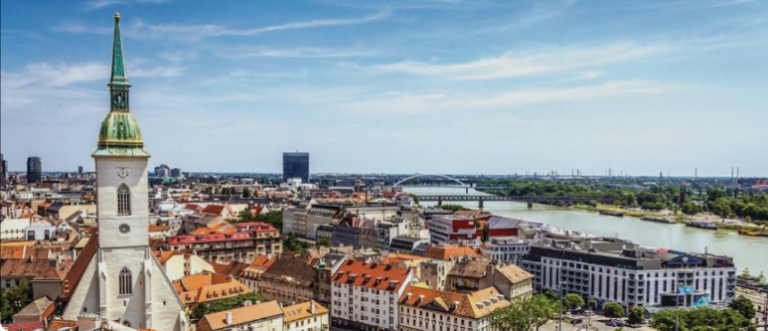 Slovak Republic National Scholarship Programme 2025/26: Up to โฌ1,470/Month for Students, PhD Researchers & Academics Worldwide